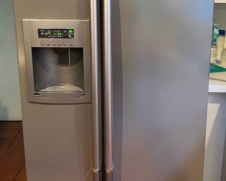 LG  Side by Side Refrigerator with Digital LED Display