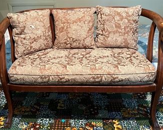 Maple Settee, ready to come alive with a nice linen fabric!!