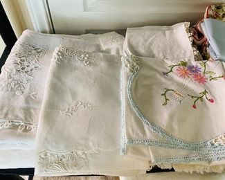 luscious  vintage linens