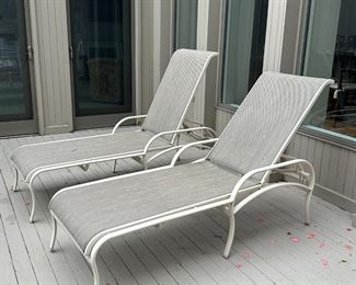 Patio Lounge Chairs 