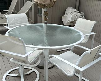 Glass Top Patio Table with 4 Armchairs 