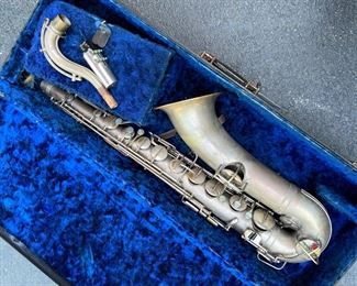 Surertone Bandmaster 1158489 T 5141 Saxophone 