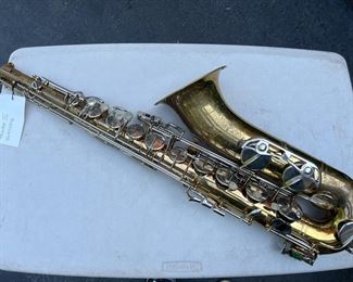 Bundy II / 1033856 Saxophone 