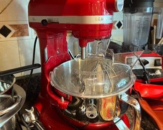KitchenAid Professional 600 Mixer with Accessories
