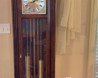 Vintage Howard Miller Tempus Fugit Grandfather Clock