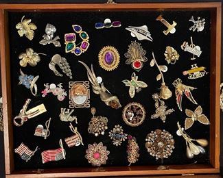 Vintage Brooches