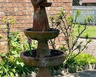 St. Francis Statue, 2 Tier Birdbath/Fountain