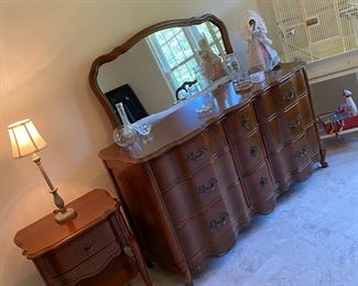 vintage furniture serpentine front dresser and mirror