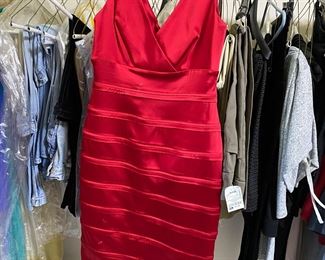 ladies clothing (several NWT)