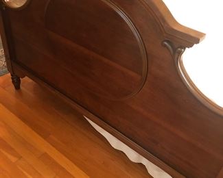 Broyhill quality and elegance!!