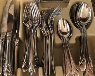 Mikasa —Gerald Patrick pattern flatware —130 pieces