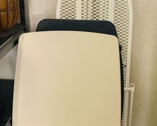 Small Folding Tables