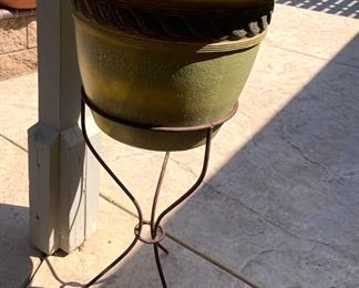 Garden Pot on Stand
