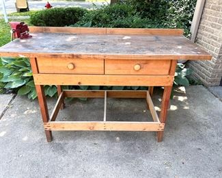 Oldie but a goodie work bench