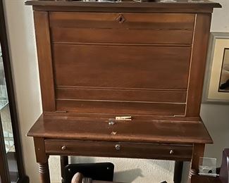 1820’s secretary desk