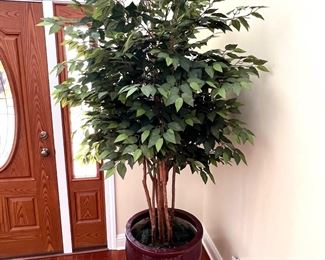 Large faux tree w/planter 