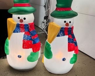 2 Lighted Blow Mold Snowmen