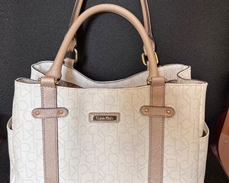  Calvin Klein purse 