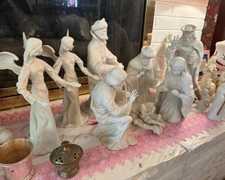 Boehm Christian Era Collection Porcelain Figurines Nativity Scene 