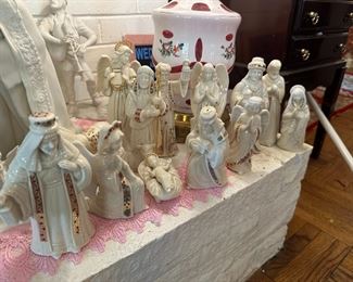 Lenox Nativity Scene Figurines 