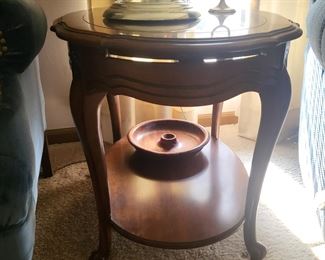 Lamp table