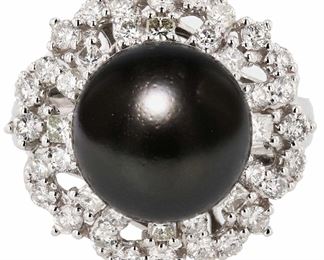 Genuine Tahitian pearl and diamond ring