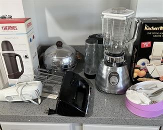 And here is the Kitchen Wizard (As Seen on TV!) Doesn't everyone need one of these? Oh, and the Osterizer blender is here, too.