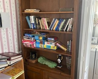 Bookshelf with Bottom Cabinet $ 114.00