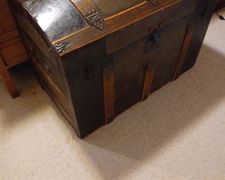Very old Humpback steamer trunk (missing leather handles)
