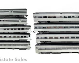 8 Rivarossi New York Central HO Rail Cars All Very Good