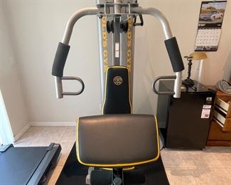 $400 - Gold's gym exercise system