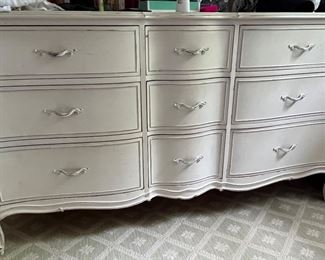 79. Drexel Painted 9 Drawer Dresser (64" x 34" x 22")