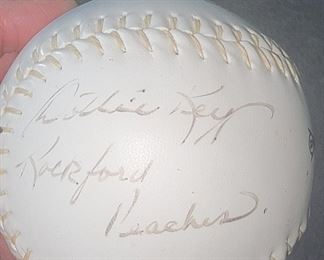 Autographed softball Dottie Key (Rockford Peaches)