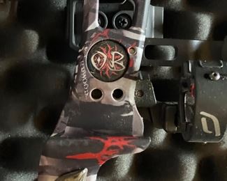 Compound bow and arrows