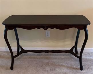 "Stratford Hall & Woodside Families" in Aiken, SC Starts Closing Sat 5/20 8pm. Pickup Mon 5/22 2-6pm. Please click here to see more photos, descriptions, and current bids:&nbsp;https://ctbids.com/estate-sale/21814