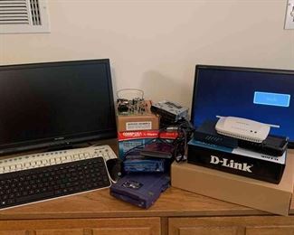 "Stratford Hall & Woodside Families" in Aiken, SC Starts Closing Sat 5/20 8pm. Pickup Mon 5/22 2-6pm. Please click here to see more photos, descriptions, and current bids:&nbsp;https://ctbids.com/estate-sale/21814