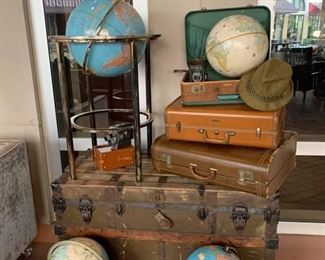 Misc Globes, Luggage & Trunks