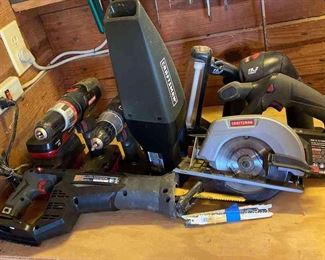 "Foxchase on Hitchcock Woods" in Aiken, SC Starts Closing Tue 5/23 at 8pm. Pickup is Wed 5/24 2-6pm. Please click here to see more photos, descriptions, and current bids:&nbsp;https://ctbids.com/estate-sale/21883