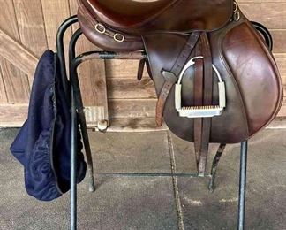 "Foxchase on Hitchcock Woods" in Aiken, SC Starts Closing Tue 5/23 at 8pm. Pickup is Wed 5/24 2-6pm. Please click here to see more photos, descriptions, and current bids:&nbsp;https://ctbids.com/estate-sale/21883