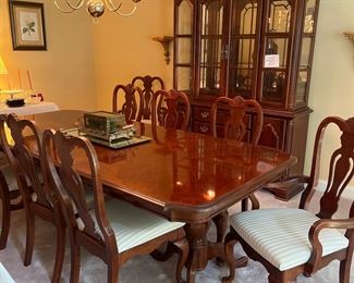 Lexington dining room table & buffet