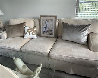 Rowe velour beige dofa