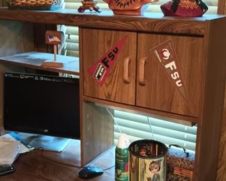 Indian headress sold