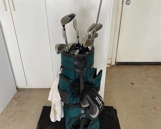 Spalding And Lynx Golf Clubs With Bag