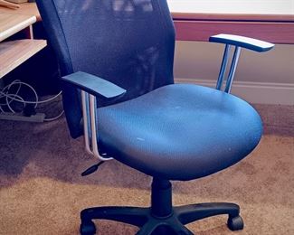 Mesh Back Rolling Desk Chair 