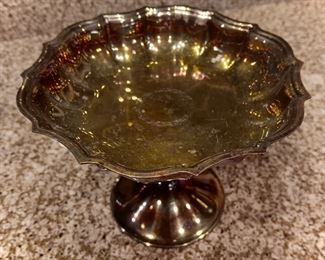 Chippendale by W.M Rogers & Sons Pedestal Dish 