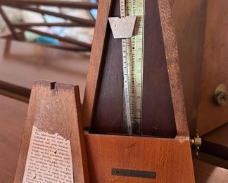 Seth Thomas wind-up metronome