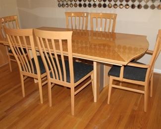 H-31   D-42.5   W-6ft     leaf 17.25