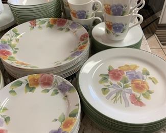 Corelle "Summer Blush" 