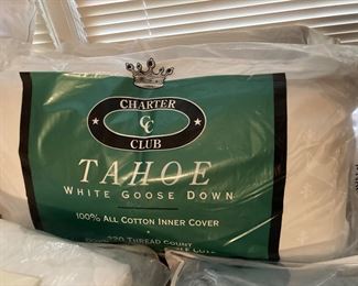 2 Brand New Vintage Charter Club TAHOE White Goose Down Pillows