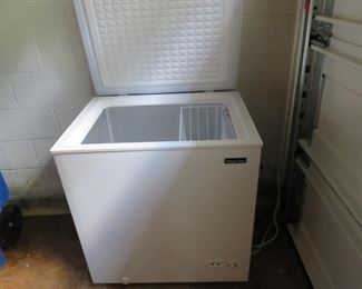 Magic Chef Freezer